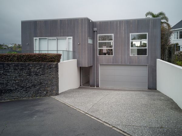 Driveway Entrance Repair in Independence