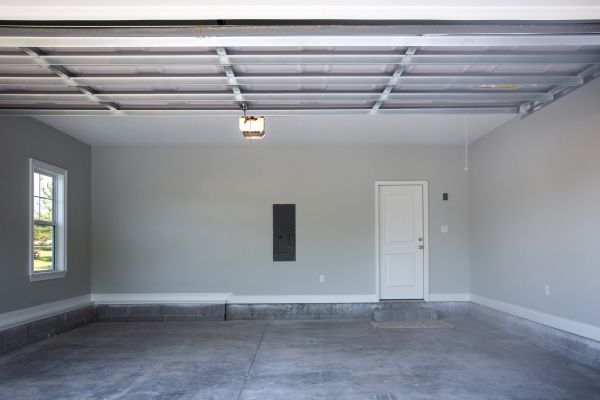 Garage Concrete Repair in Independence