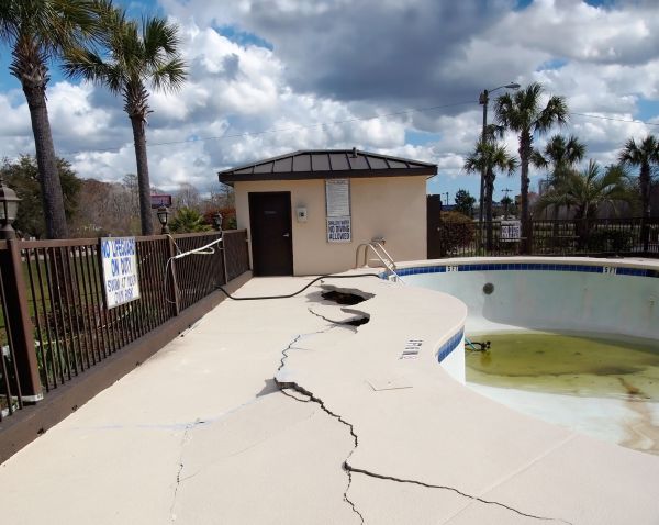 Cracked Patio Repair in Independence