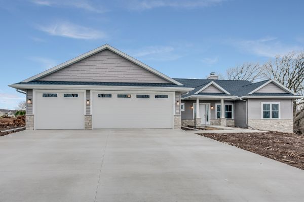 Concrete Driveway Resurfacing in Independence